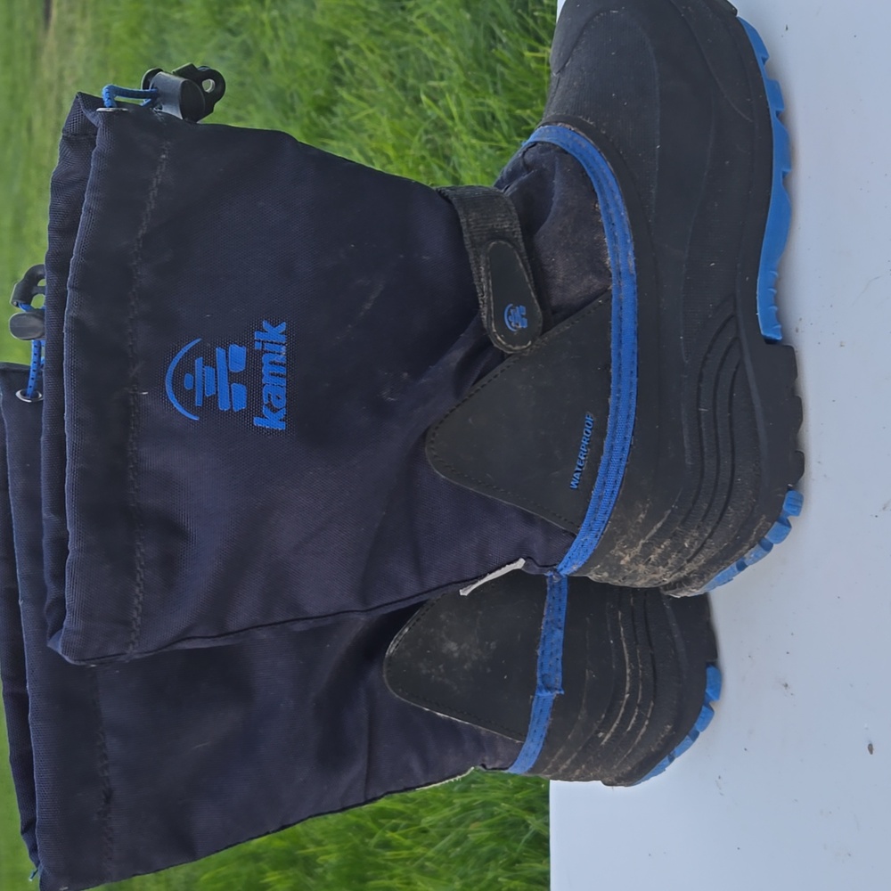 Kamik Kids Black and Blue Snow Boots